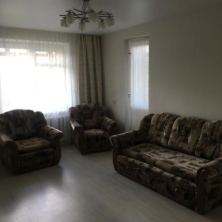 Апарт Рівне Apartment Bagian luar foto